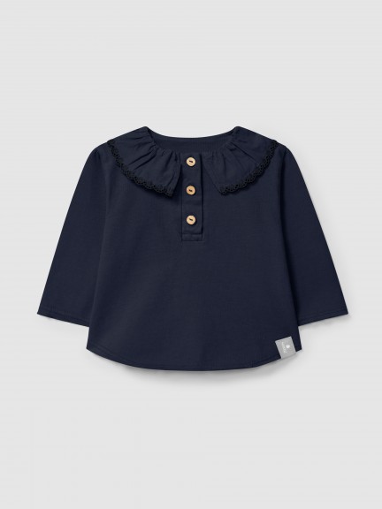 Longsleeve com gola de folho bordado em algodo orgnico